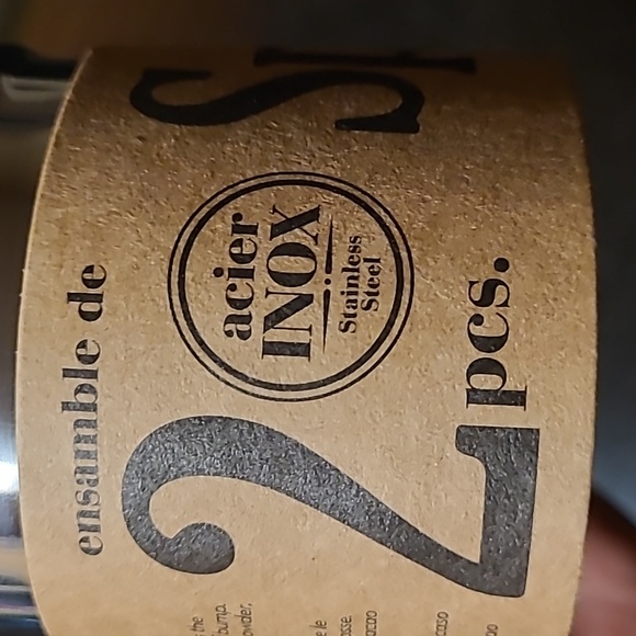 Stainless Steel Spices & Salt Shaker - Picture 10 of 13